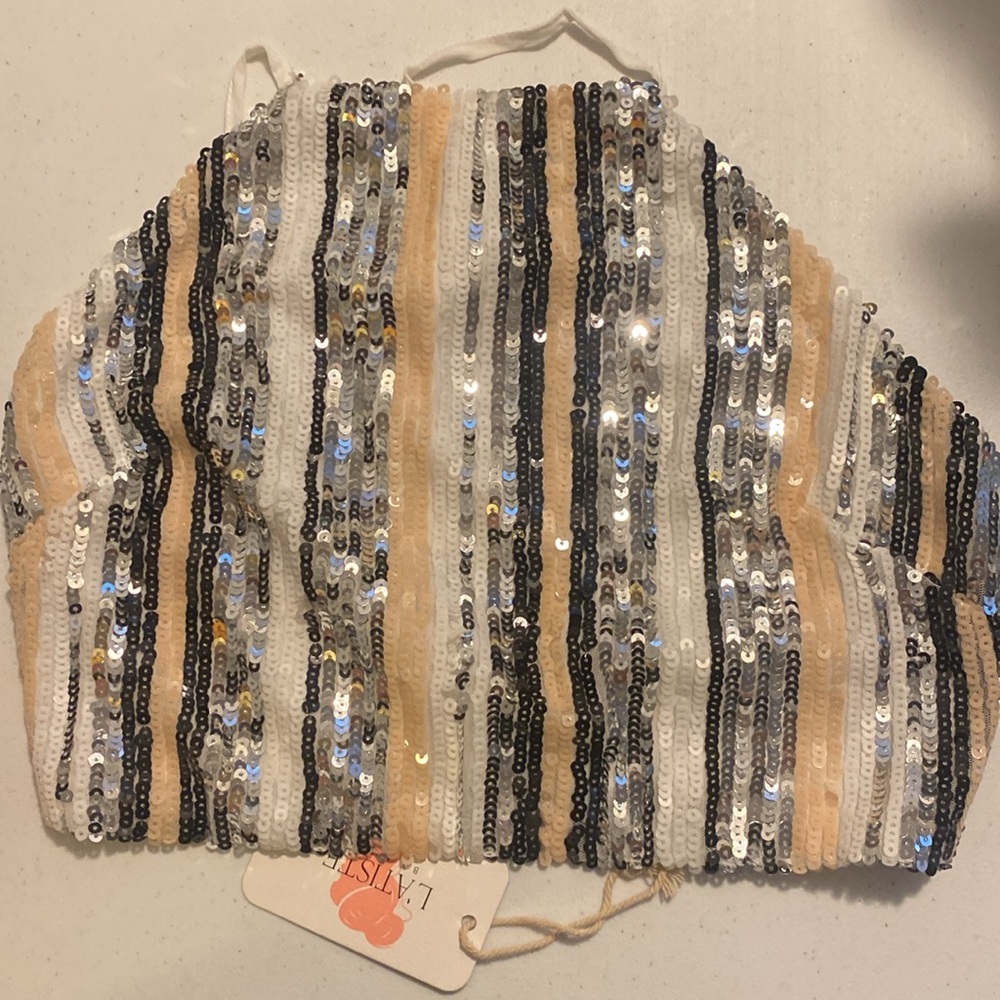 Beautiful Brand new set